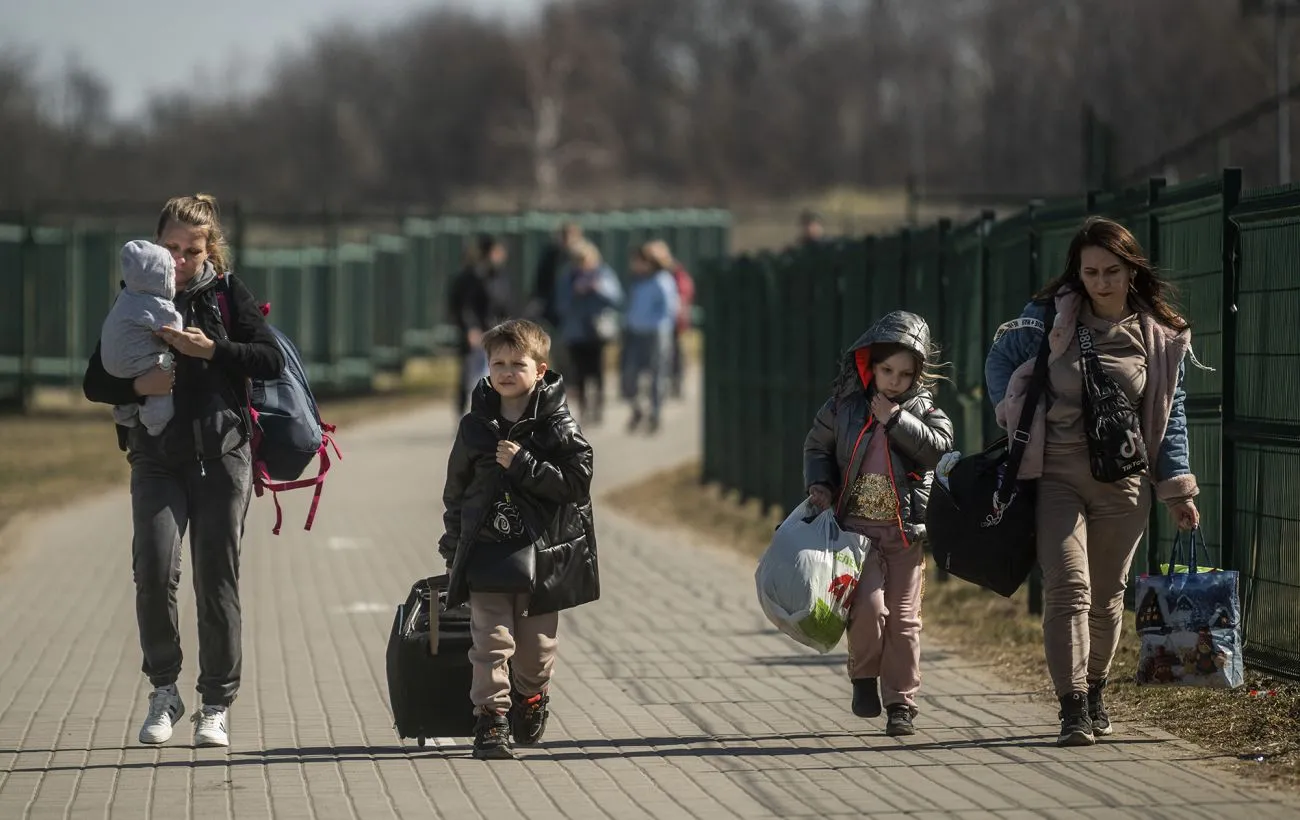 В Польше готовятся к волне беженцев из Украины: на какую помощь можно рассчитывать