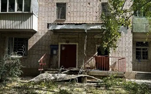 Consequences of shelling of Nikopol: One killed and four wounded, 5 multi-storey buildings, 2 educational institutions, 2 administrative buildings and pharmacy damaged. PHOTOS