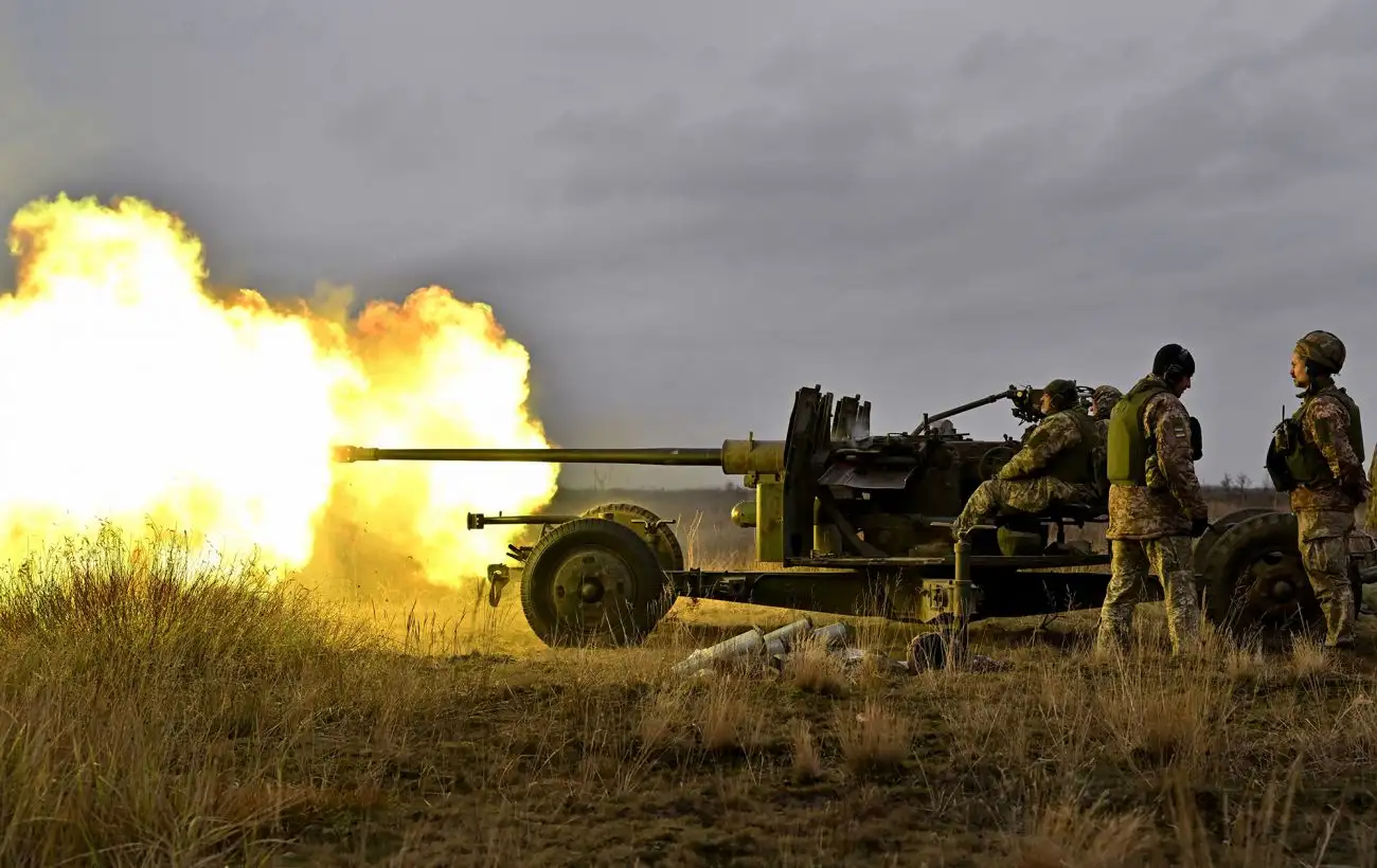 РФ потеряла за сутки 1400 военных и более 60 артсистем, - Генштаб