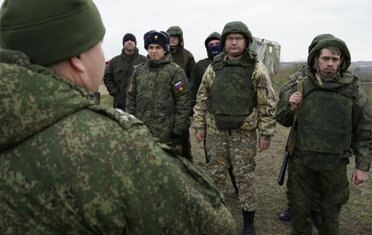 Сколько жителей оккупированных территорий вступили в армию РФ с начала года: данные ЦНС