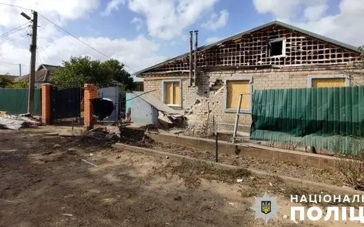 During day, Russian military fired artillery at Stanislav, and one is wounded. Four people died and 5 were injured in Kherson region during day. PHOTOS