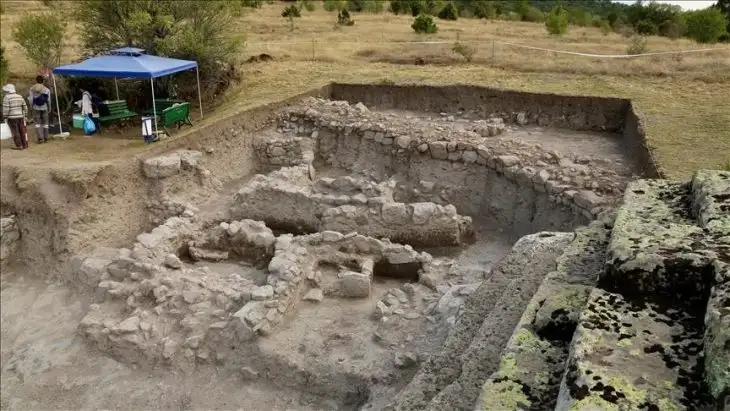 Принадлежали фригийцам: турецкие археологи нашли ритуальное место в замке Мидаса (фото)