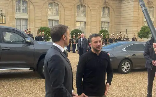 Zelenskyy presents Victory Plan to Macron: "Next Peace Summit should be held in November"