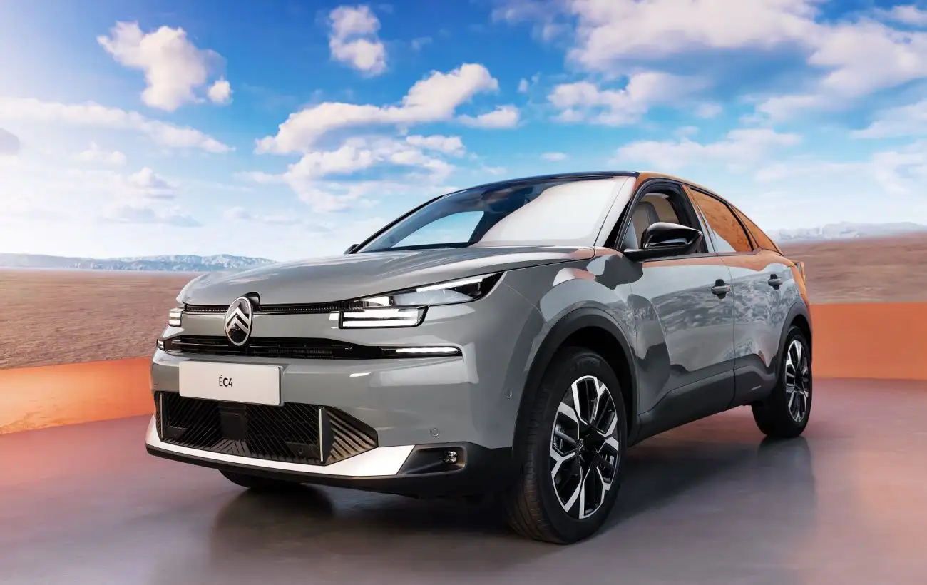 Новый Citroen C4 представили официально: стали известны характеристики и ключевые изменения