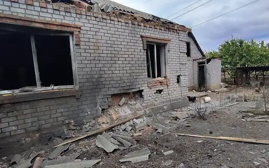 Russians attacked Nikopol district with artillery and kamikaze drones ten times during day. PHOTOS