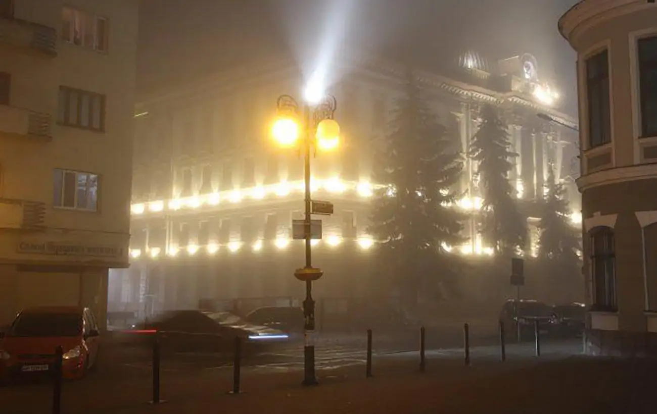 Лучше закрыть окна. В двух городах наблюдается сильное загрязнение воздуха