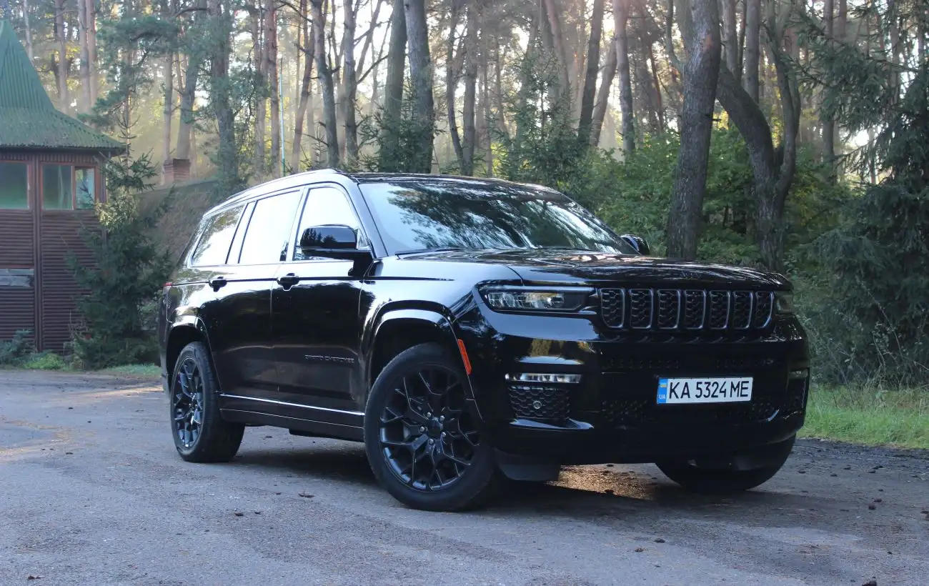 Тест-драйв Jeep Grand Cherokee: преимущества и недостатки американского внедорожника