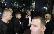 В Тбилиси протестующие освистали Орбана