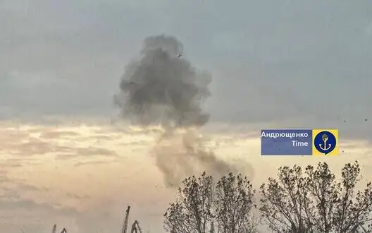 Explosions ring out in occupied Berdiansk in morning: drones attacking port