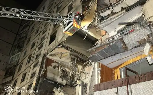 Air strike on high-rise building in Kharkiv: body of 15-year-old boy was found under rubble - Prosecutor’s Office