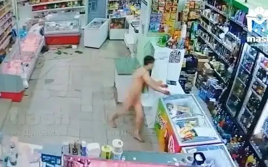 Naked "hero of smo" staged pogrom in grocery store in occupied Yenakiieve. VIDEO