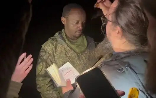 ROC priest blesses African mercenary to kill Ukrainians. VIDEO