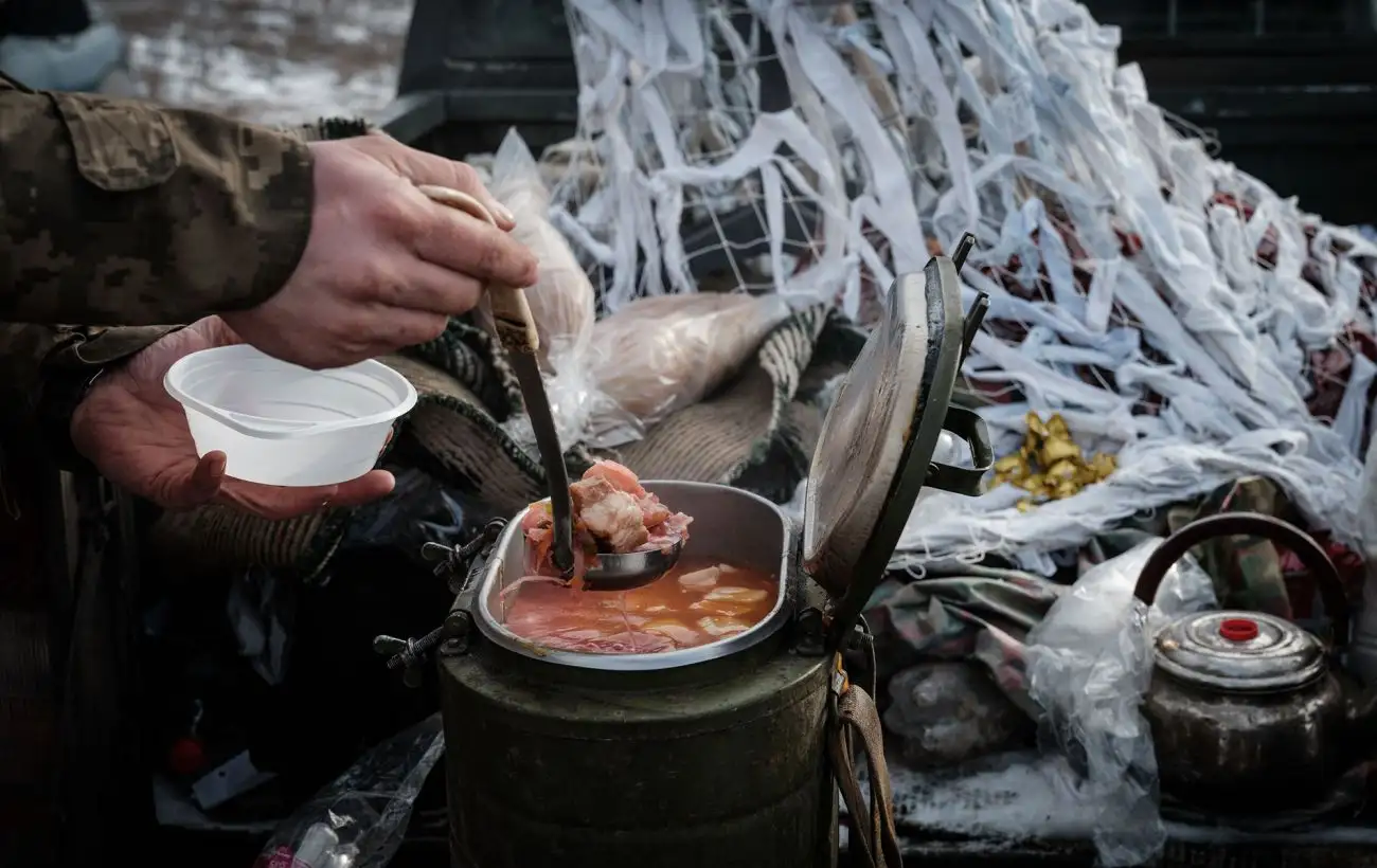 Военный раскритиковал Государственного оператора тыла за некачественные продукты