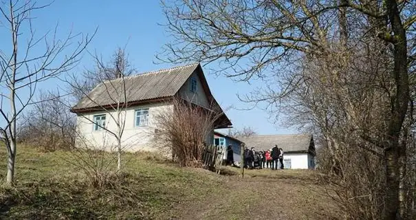 На Тернопільщині суд виніс вирок бабусі, яка катувала онука за невивчену молитву