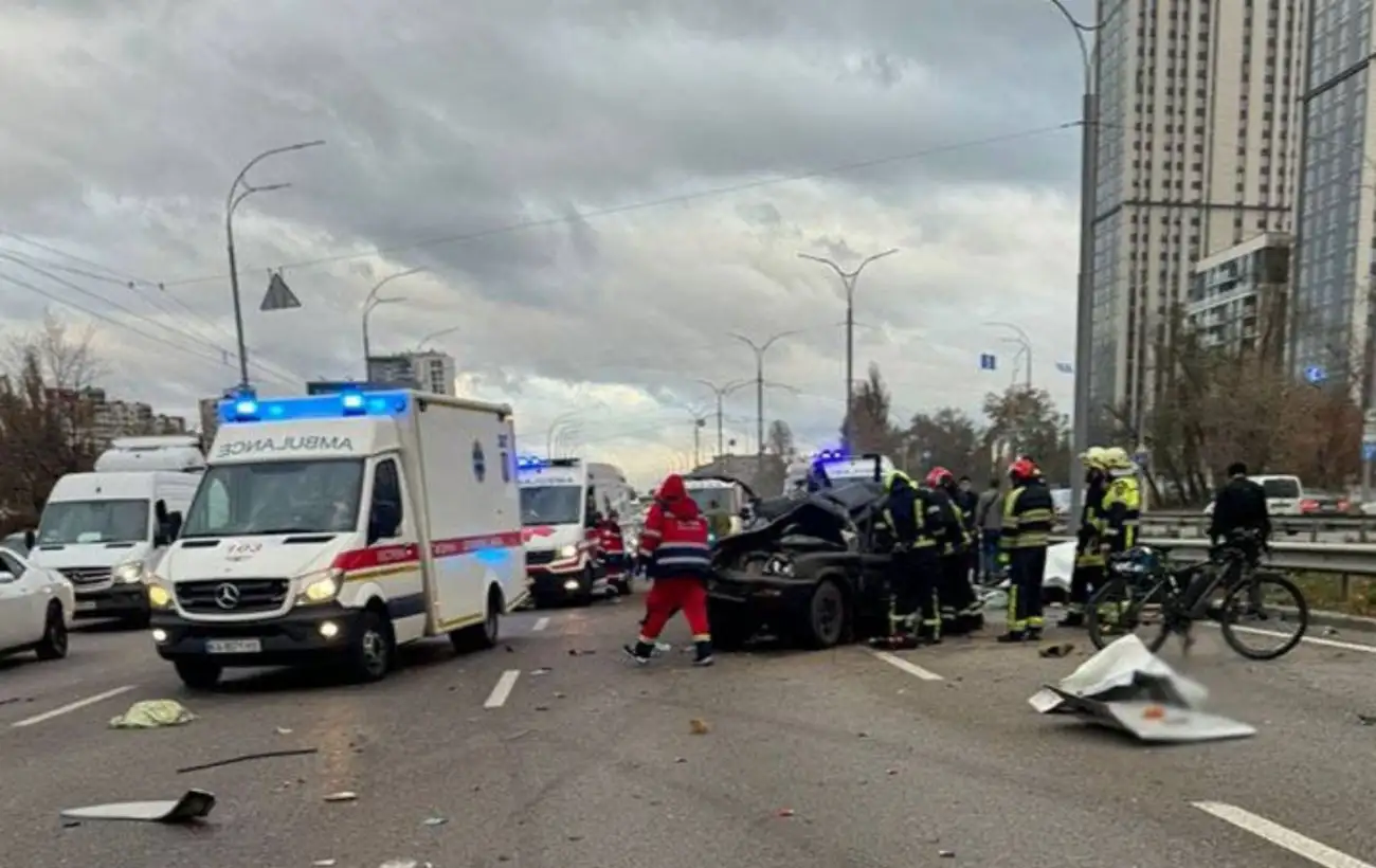 ДТП на Теремках у Києві: водію автобуса повідомлено про підозру