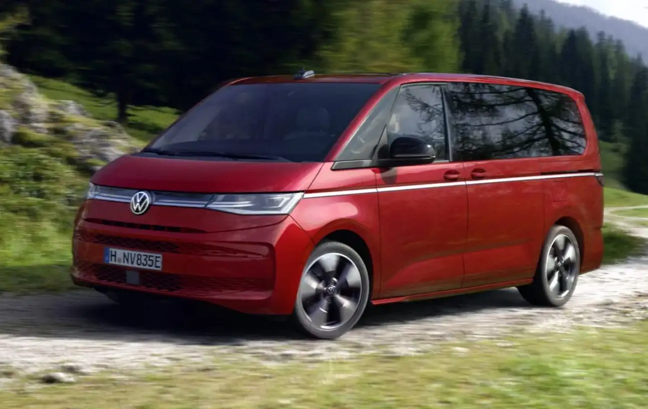 Volkswagen Multivan отримав плагін-гібридну версію: ціни та запас ходу на електриці