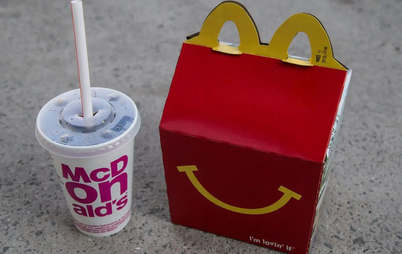 Интересные факты о McDonald's: что исчезло из меню навсегда и когда продали первый Happy Meal