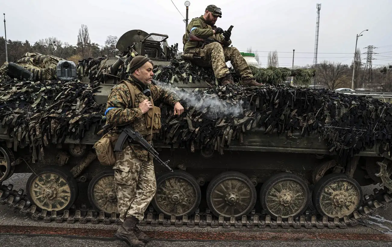 Военные будут получать "боевые" выплаты за операции на территории РФ: решение правительства