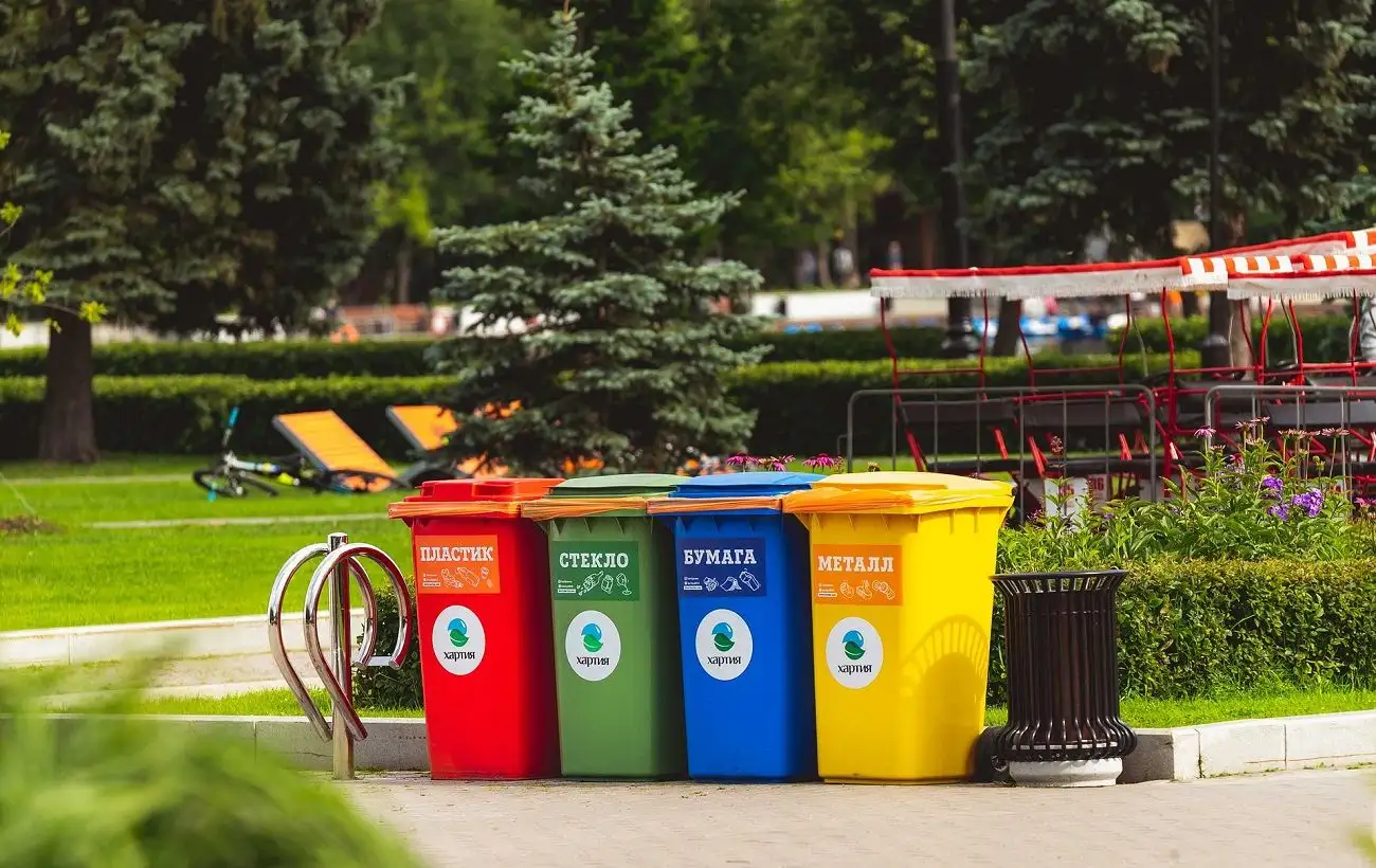 Чому не можна виносити сміття ввечері. Запам'ятайте раз і назавжди