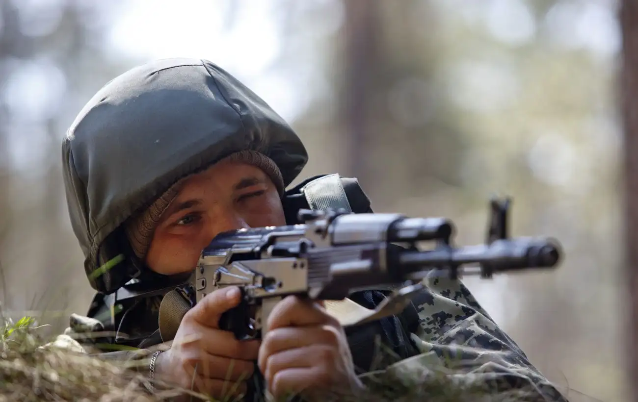 Росіяни активно намагаються прорвати оборону ЗСУ на двох напрямках, - Генштаб