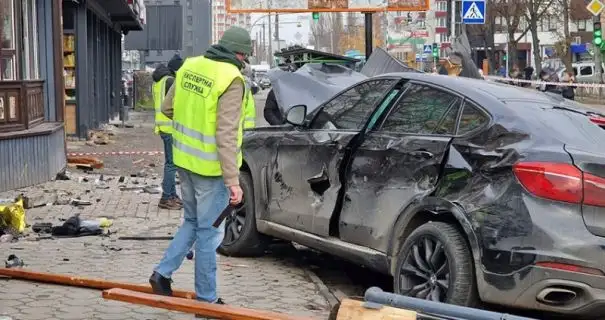 Влетел в остановку и насмерть сбил людей в Хмельницком: пьяному водителю BMW объявили подозрение