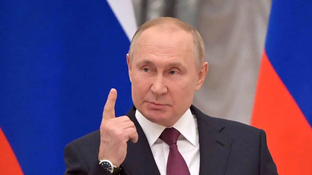 Putin bans "propaganda" of refusal to have children in Russia