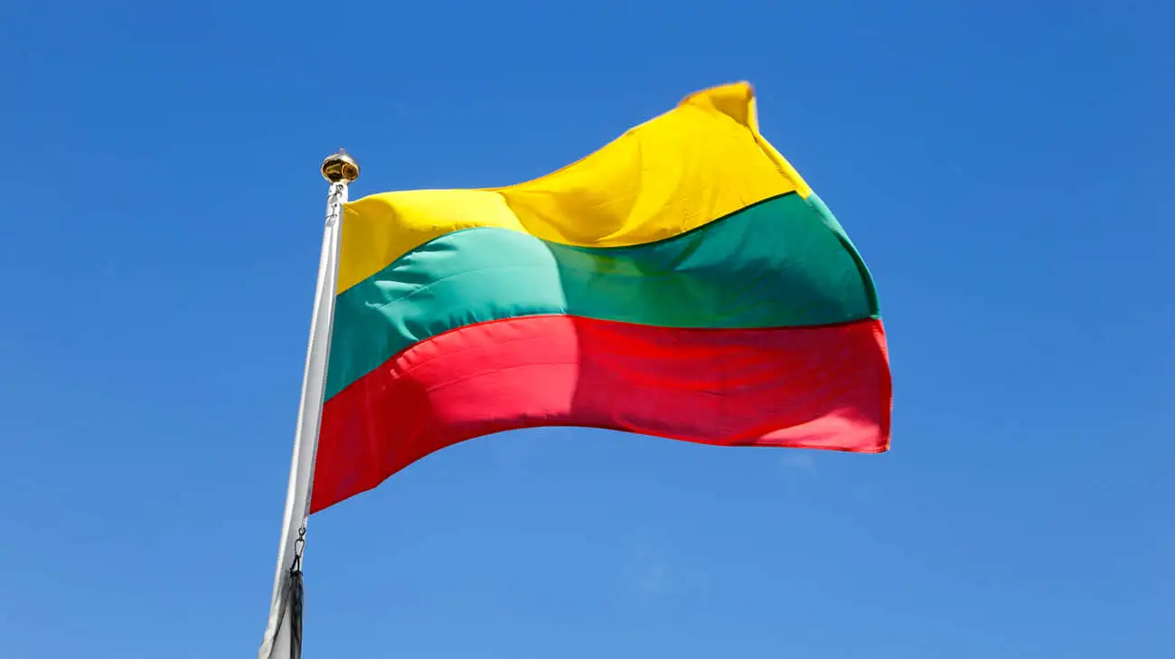 Lithuania allocates €5 million for solar power plants in Ukraine