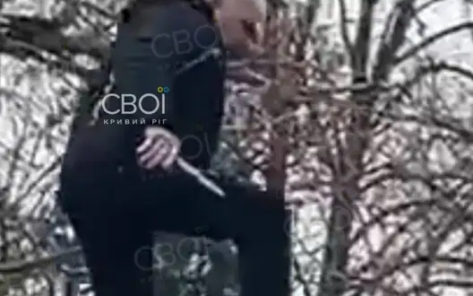 Man with knife climbed over fence of TCR in Kryvyi Rih: his son was detained day before. VIDEO