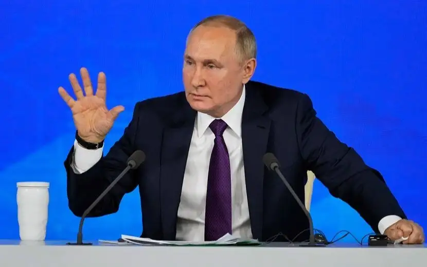 There is no panic. Putin lied about the rapid fall of the ruble