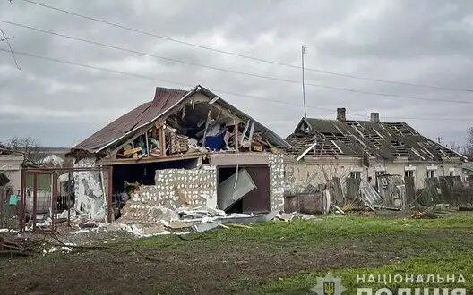 Invaders launched over 200 strikes on Zaporizhizha region in day: Three rescuers were injured in Stepnohirsk, school was damaged. PHOTOS