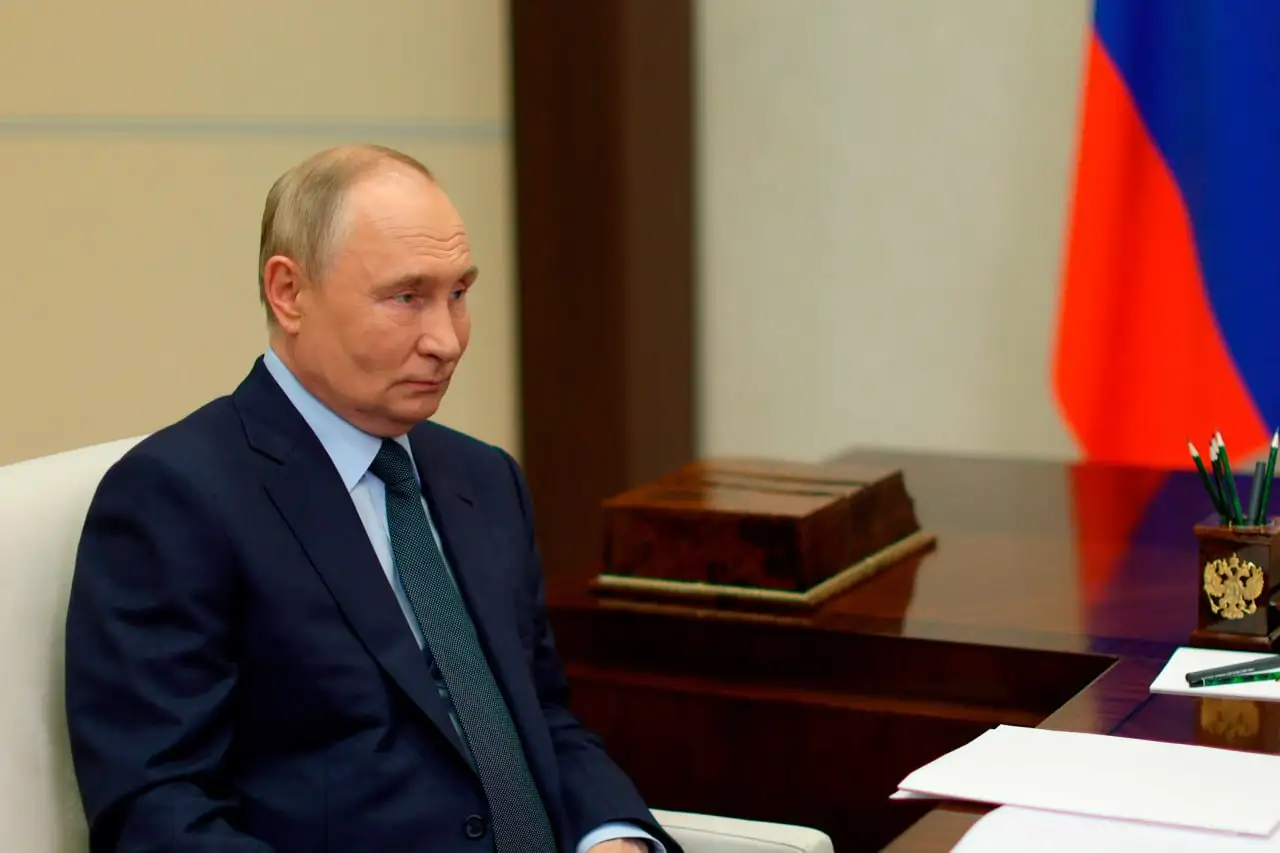 Putin panics and demands emergency action over problems with Russia's coal industry