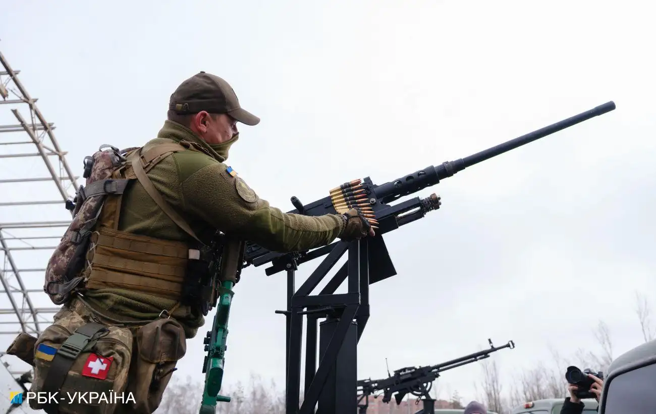 Прикордонники показали, як збивали "Шахеди" над Сумською областю (відео)