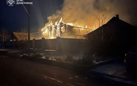 Occupiers attacked residential sector of Pokrovsk: fires extinguished. PHOTOS