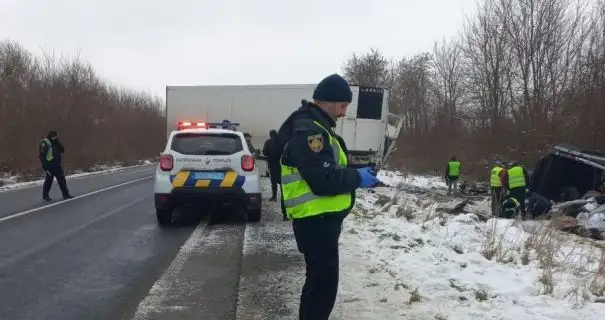 Масштабное ДТП с погибшими возле Львова: пьяный 23-летний водитель BMW устроил аварию и скрылся