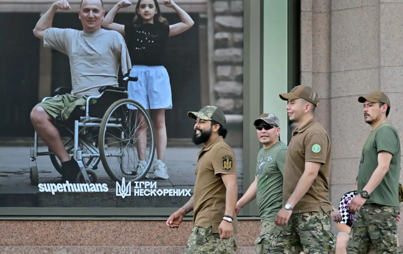 В Україні продовжили соціальну програму для військових: що змінилося у 2024 році