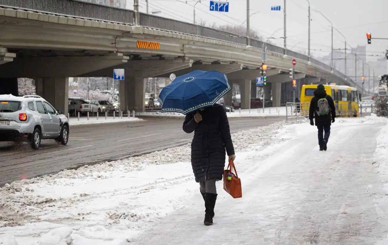 Жовтий рівень небезпеки. На Київ та область насувається негода