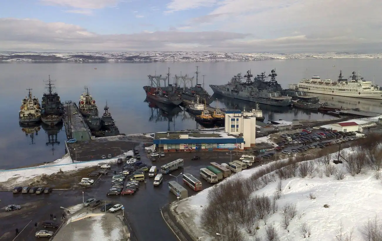 В Мурманске раздавались взрывы возле главной морской базы Северного флота РФ