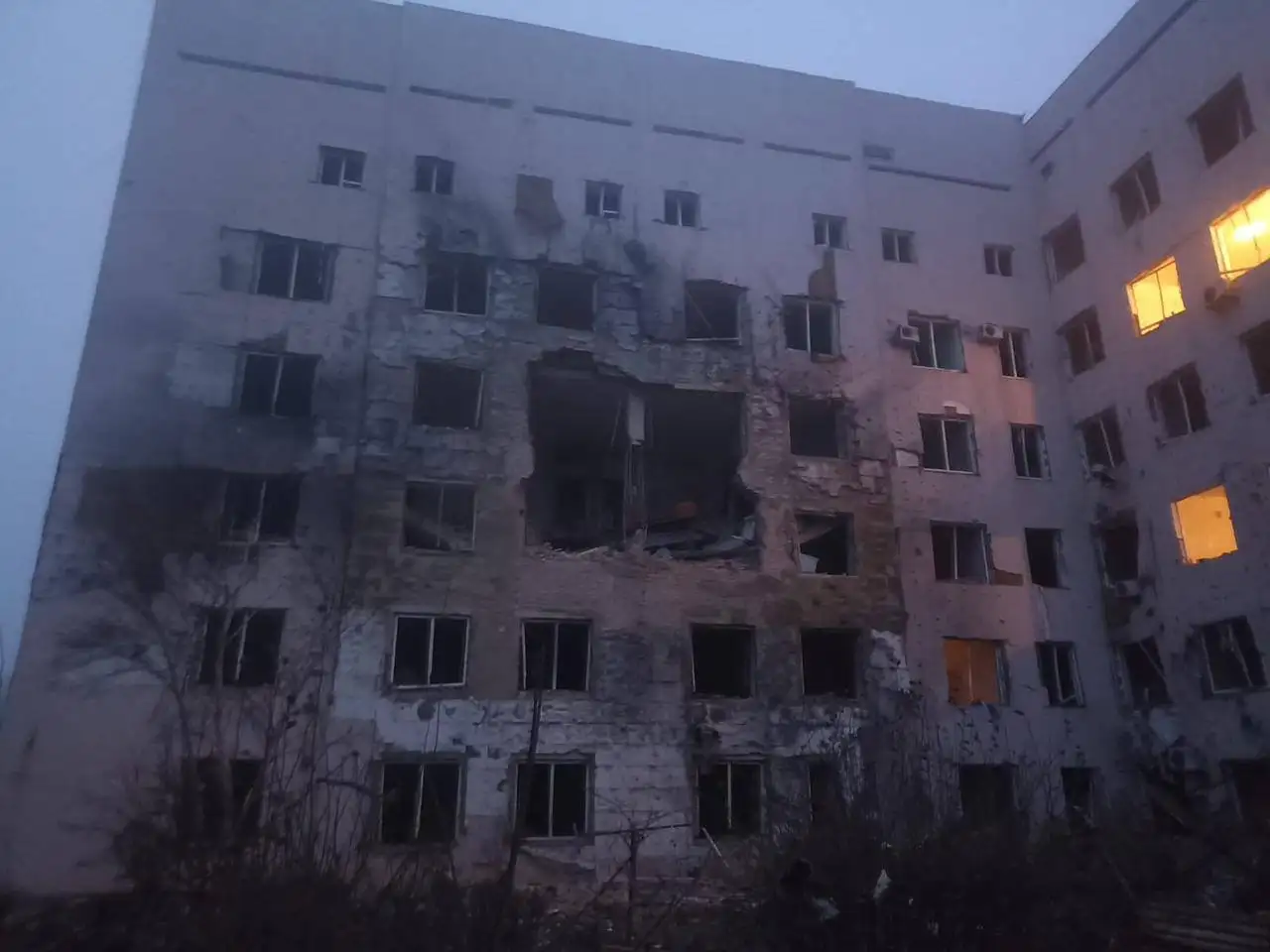 The Russian army dropped anti-aircraft missiles on an oncology clinic in Kherson