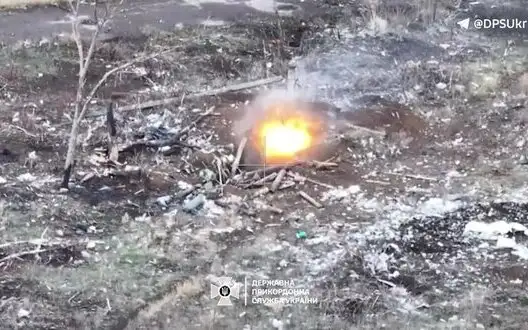 Ukrainian troops destroy 2 Russian tanks, 5 vehicles, 3 mortars in Donetsk region. VIDEO