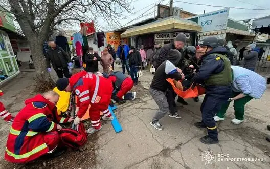 Occupiers hit central market in Nikopol with kamikaze drones, six injured. PHOTOS