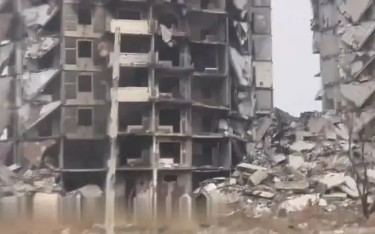 Occupiers filming destroyed Avdiivka: "Next year, concrete reconstruction will begin. Probably...". VIDEO