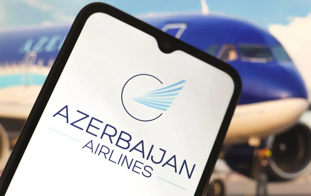 В Azerbaijan Airlines назвали причину катастрофи літака в Казахстані