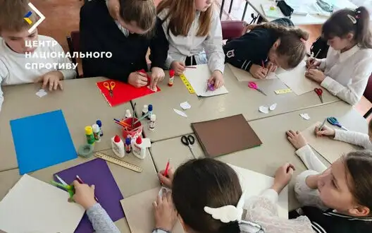 Occupiers forced Ukrainian children to make gifts for Russian military in TOT of Kherson region - NRC