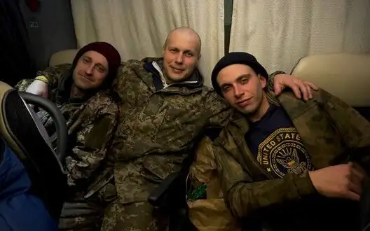 Ukraine returns 189 defenders from Russian captivity. PHOTOS