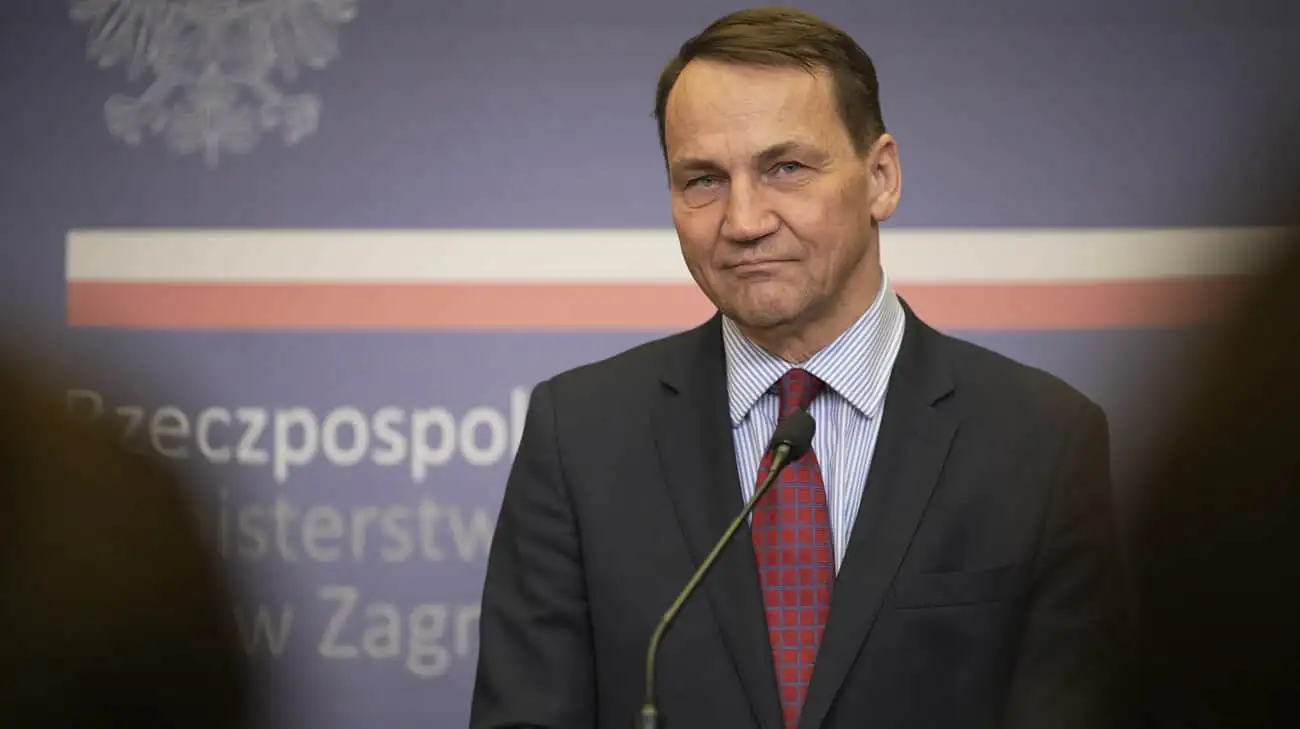 Poland's foreign minister ironically comments on end of Russian gas transit through Ukraine