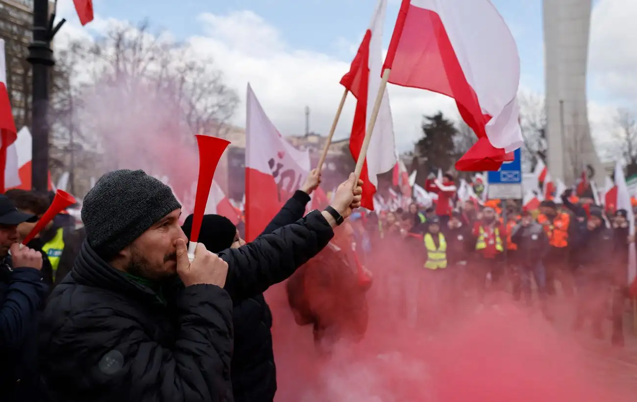 Польські фермери анонсували масштабний протест у Варшаві проти імпорту з України