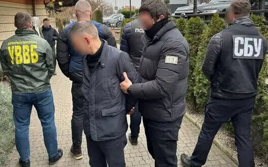 "Helped" men to go to Hungary for $6 thousand: border guard exposed in Zakarpattia region. PHOTOS