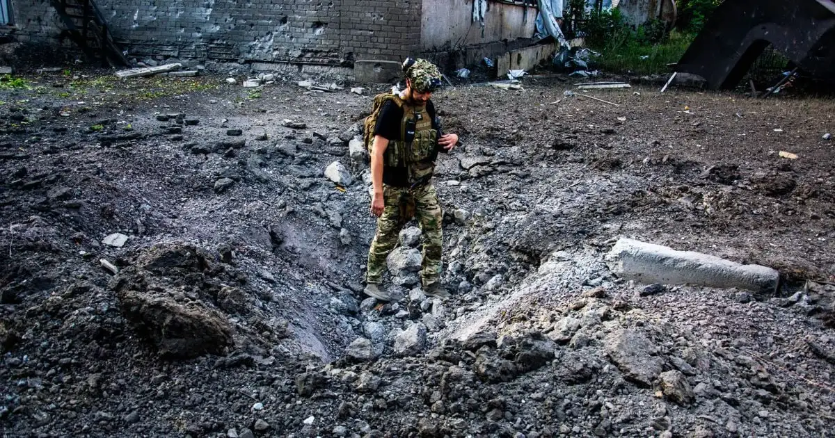 Пытаются разобрать город по камешку: военный рассказал о ситуации в Курахово (видео)