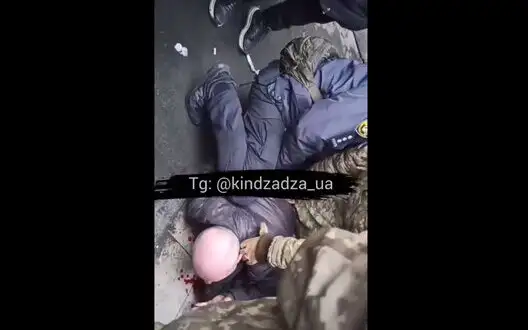 Regional TCR on conflict in Dnipro: Man shouted that he was "not fool to fight" and used knife. He suffered facial injury due to actions of woman. VIDEO