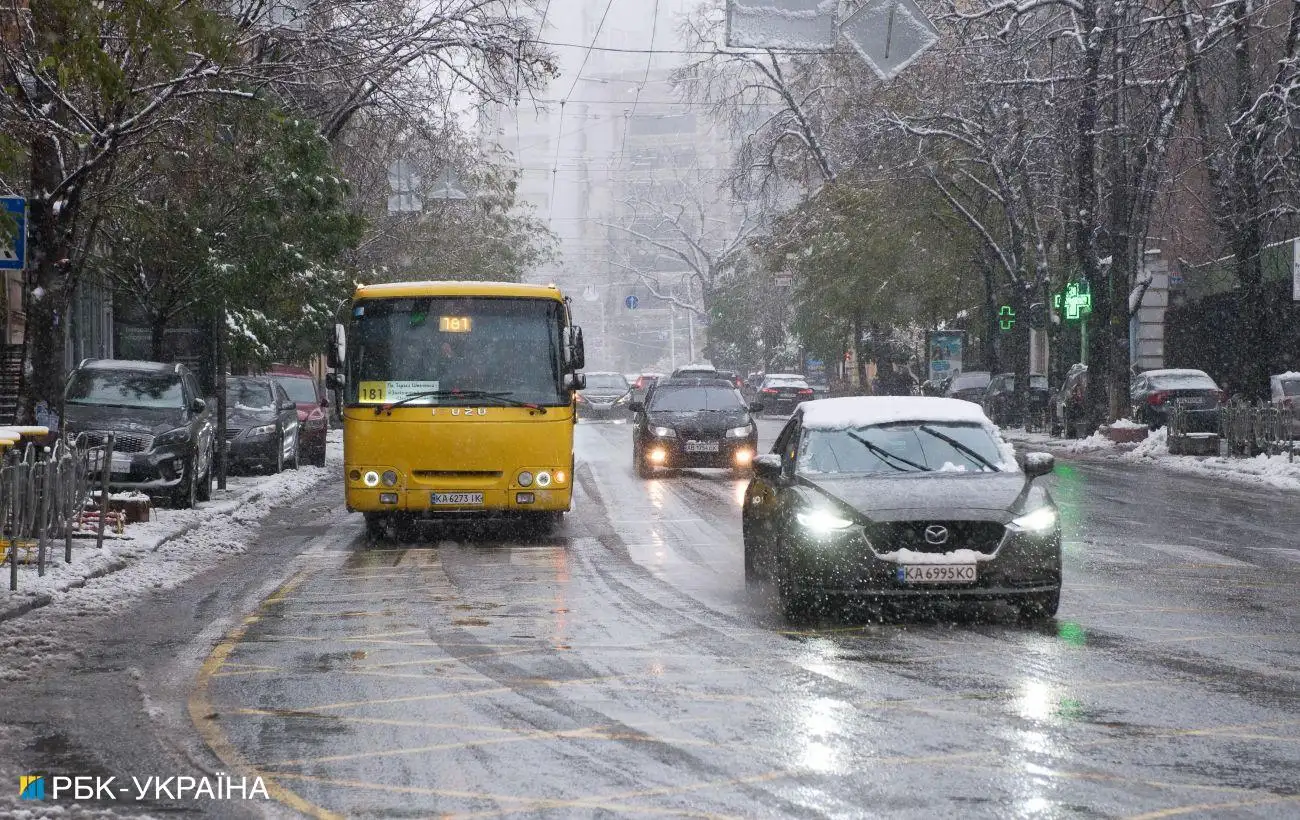 У Києві розглядають декілька варіантів роботи транспорту під час тривоги, - КМВА